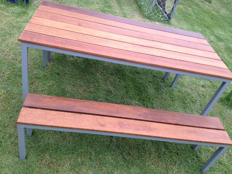 Outdoor Furniture Moorabbin & Mordialloc Custom Made Outdoor Tables