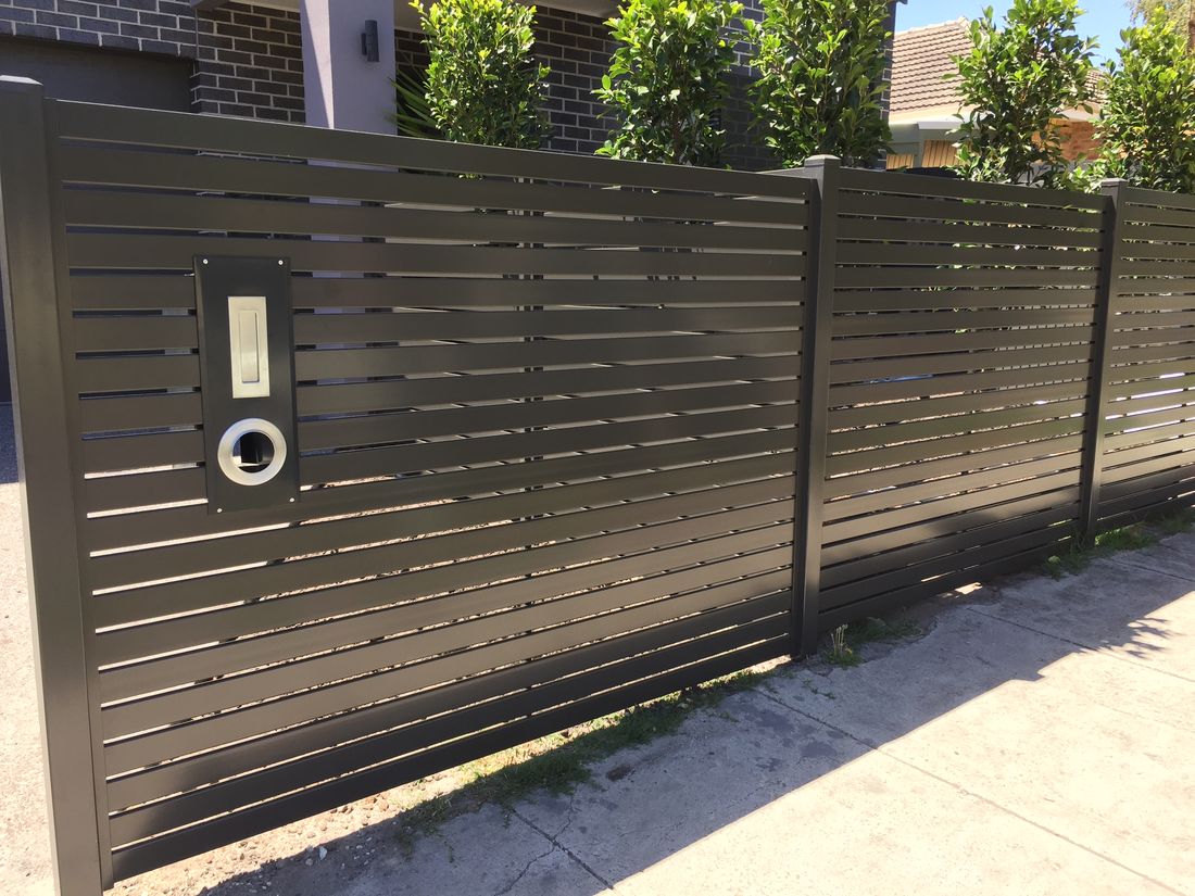 DIY Aluminium Slat Fence Panels